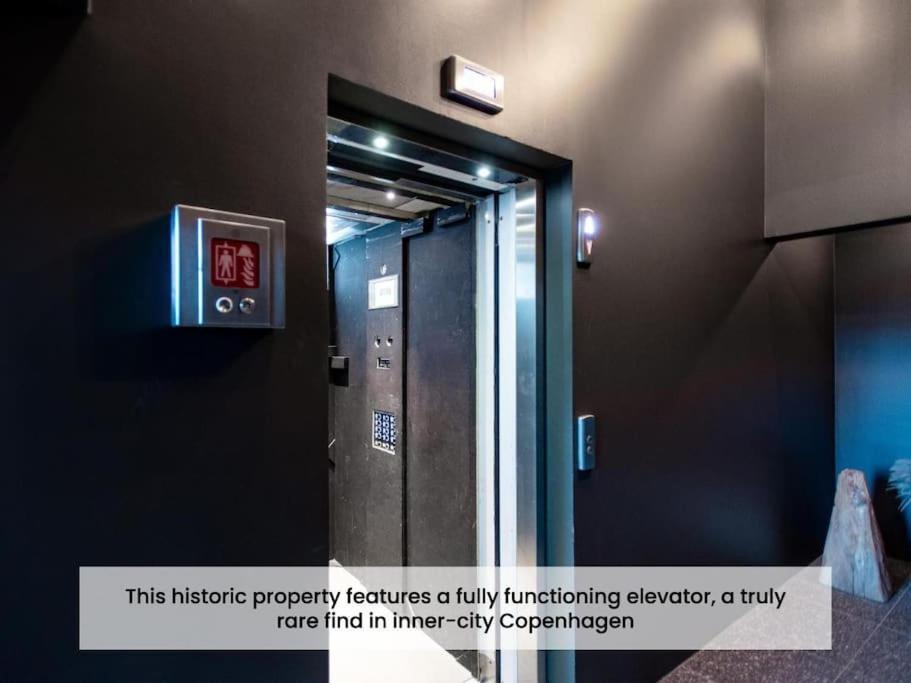 Luxury Living In Prime Spot Appartamento